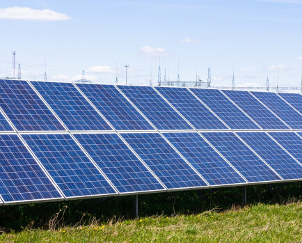 Photovoltaic Cables - Moisture Cure Compounding Solution.